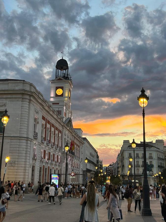 Apartamento En Centro De Madrid Exteriör bild